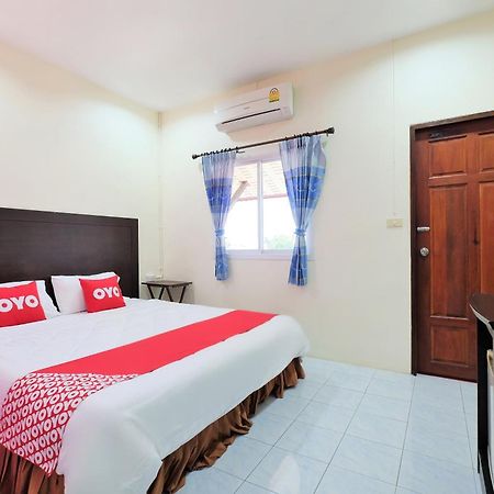 Oyo 609 Lanta Dream House Apartment Ко-Ланта Экстерьер фото